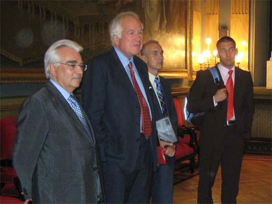 Karl von Wogau mit Delegation der Kangaroo Group des Europäischen Parlamentes im Spanischen Senat in Madrid